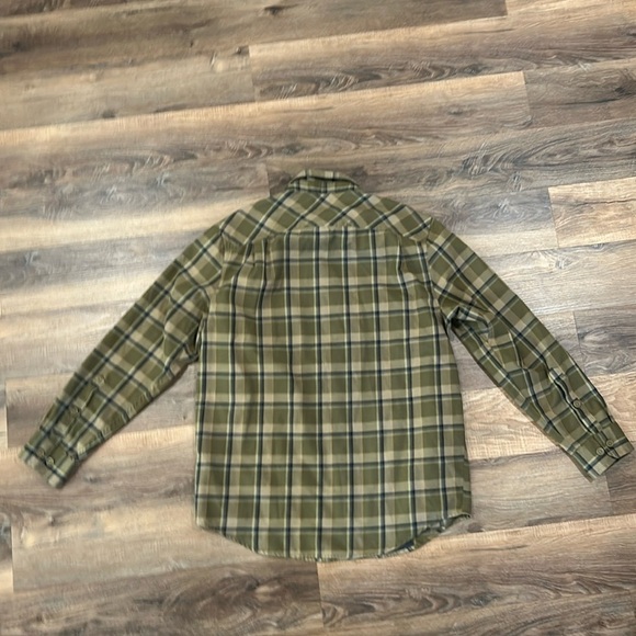 Duluth Trading Co Alaskan Hardgear Green Plaid Long Sleeve Button Down Large - Picture 10 of 16